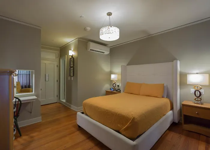 The Campbell Hotel