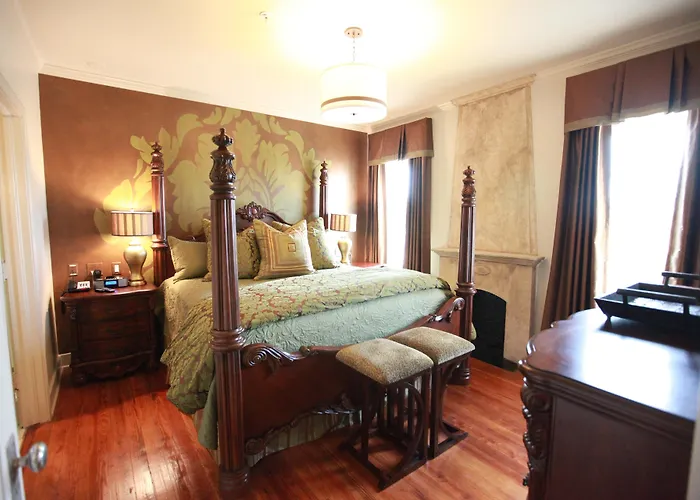 The Campbell Hotel 4*